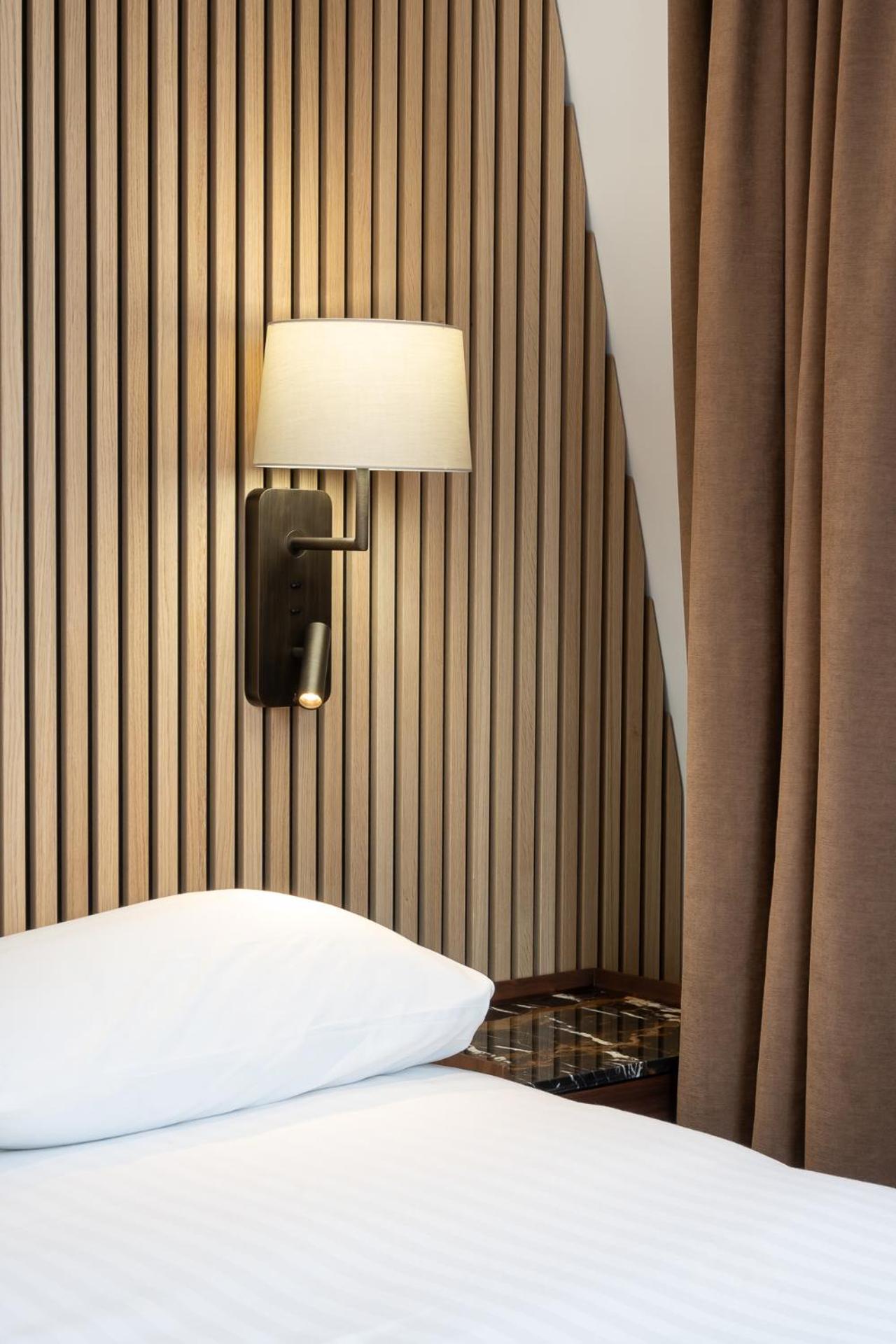 Les Suites Hcr Paris Eksteriør billede