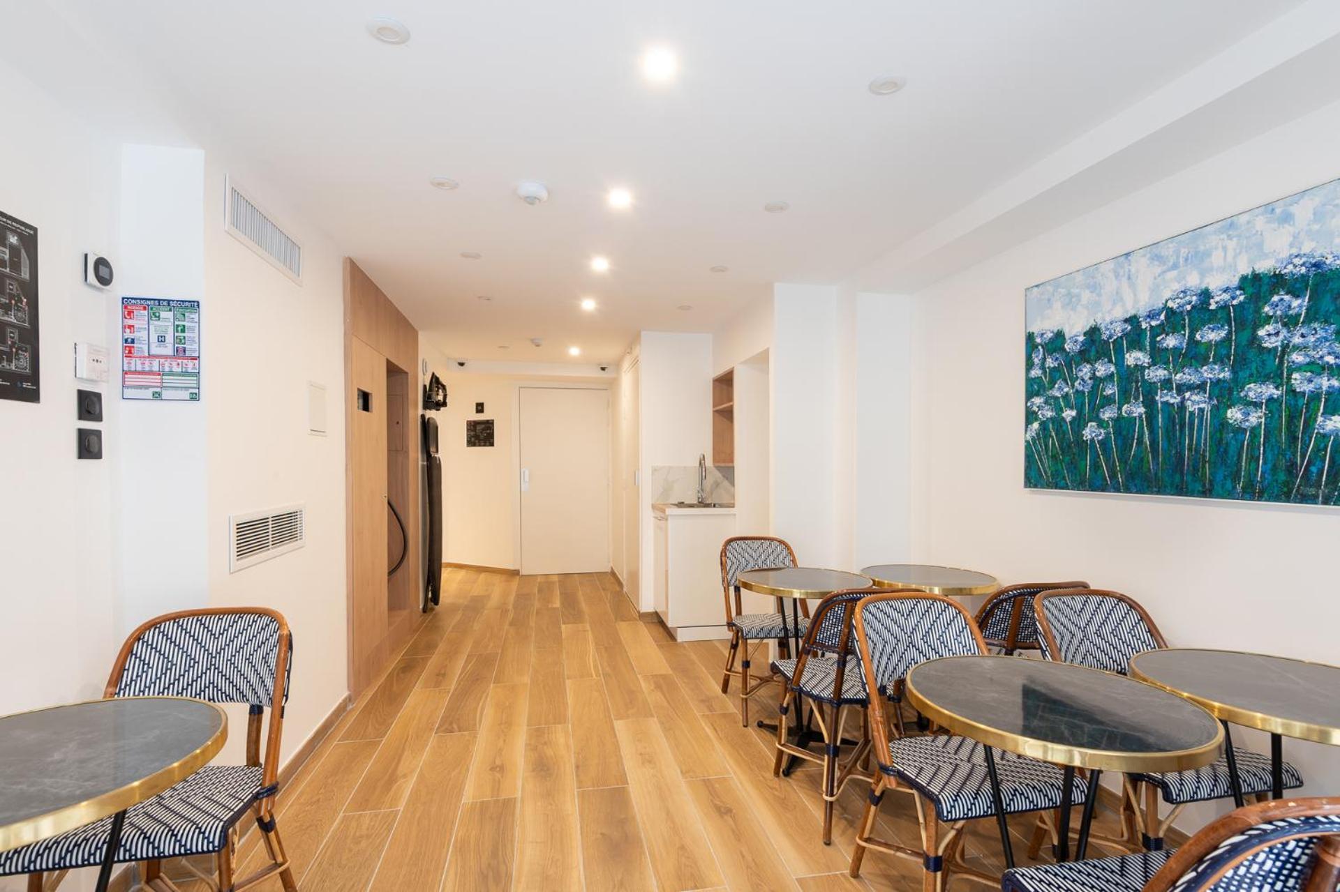 Les Suites Hcr Paris Eksteriør billede